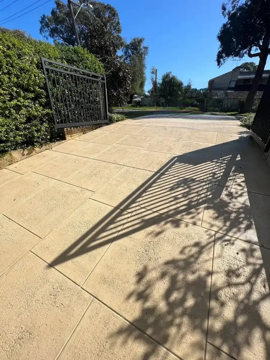 Limestone driveway after cleaning in Perth