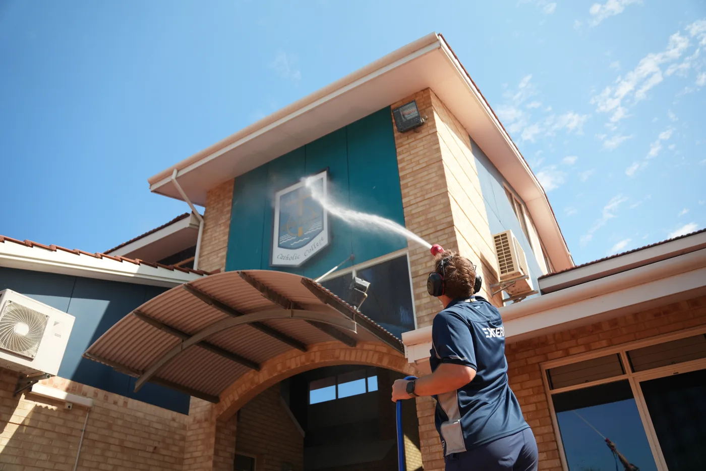 Extera soft washing Emmanuel Catholic College in Perth